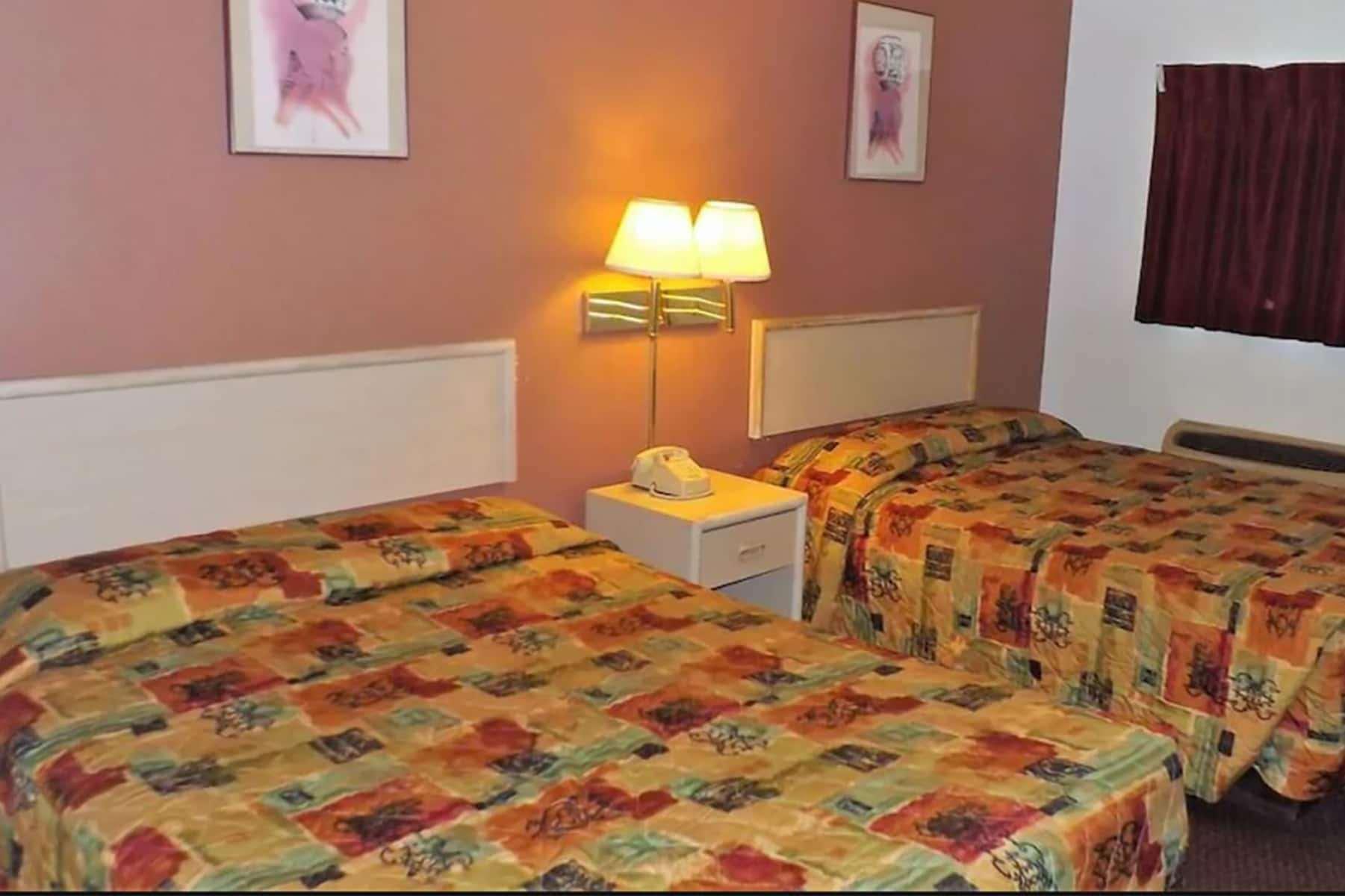 Travelodge By Wyndham פרמינגטון מראה חיצוני תמונה
