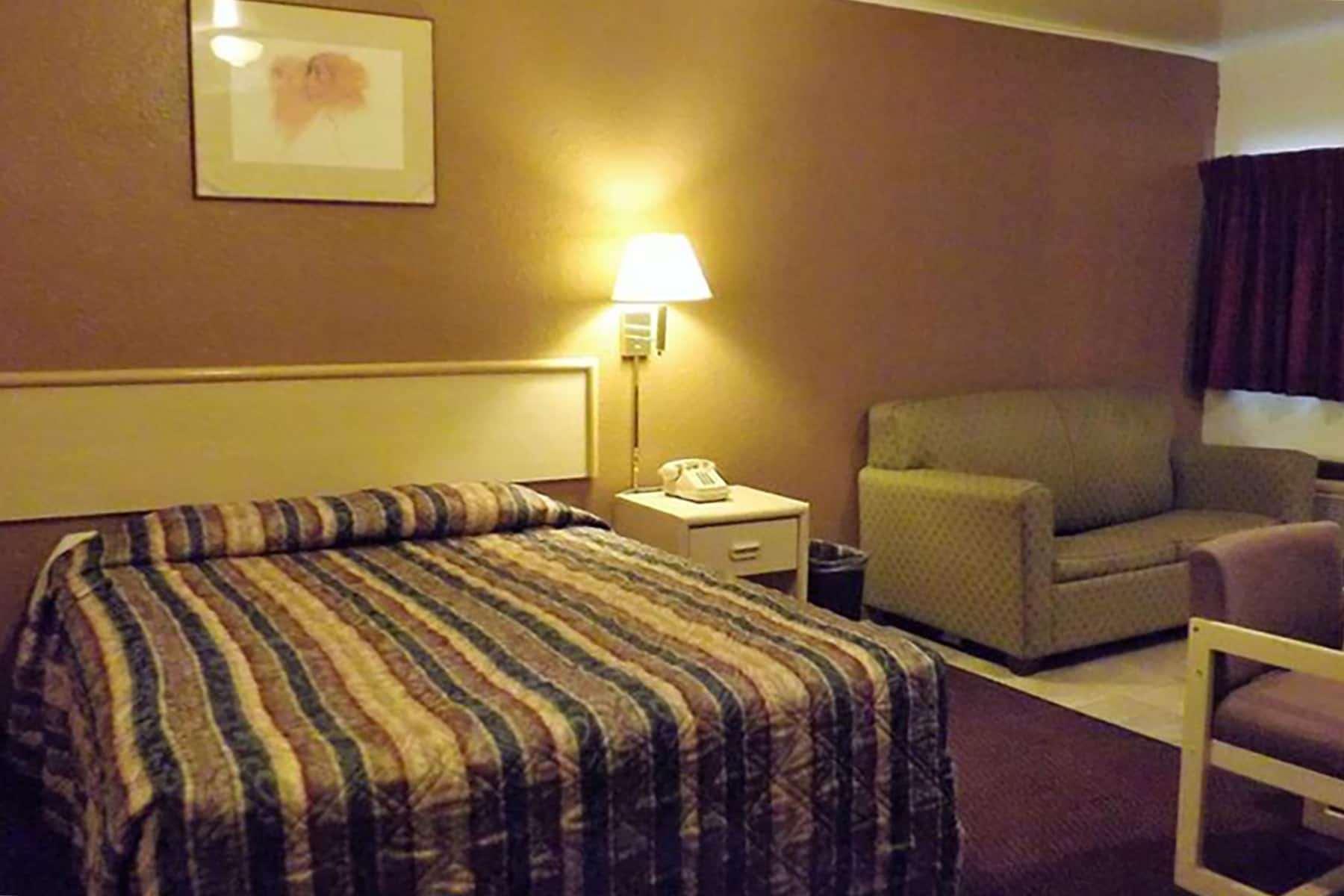 Travelodge By Wyndham פרמינגטון מראה חיצוני תמונה